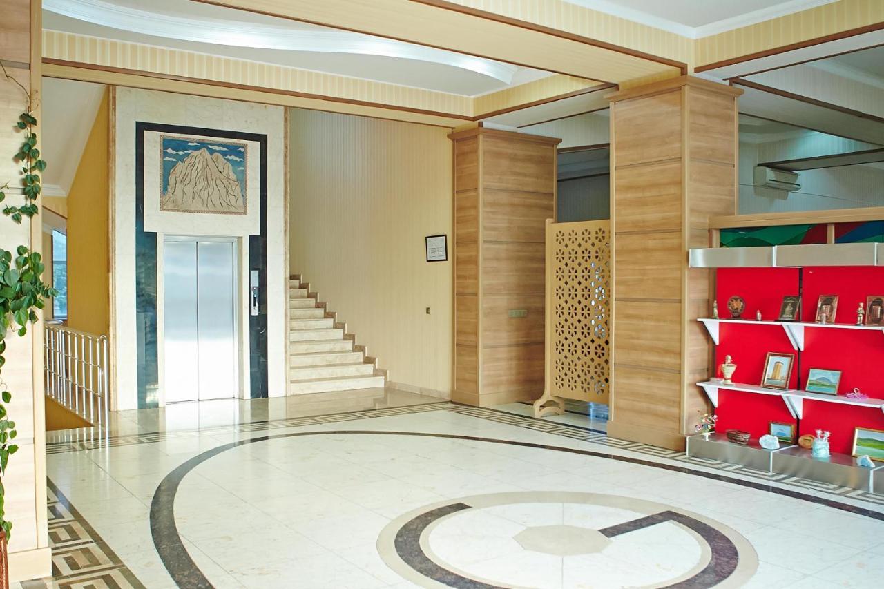 Grand Nakhchivan Hotel Exteriér fotografie